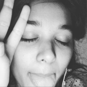 Meet your Posher, Anushka